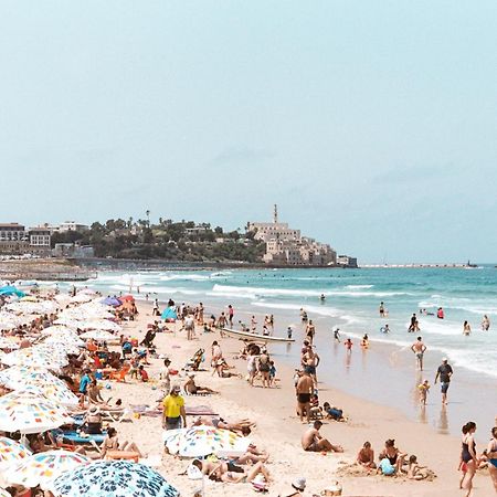 Wom Beach Pod Hotel - A Member Of Brown Hotels Tel Aviv Exteriör bild
