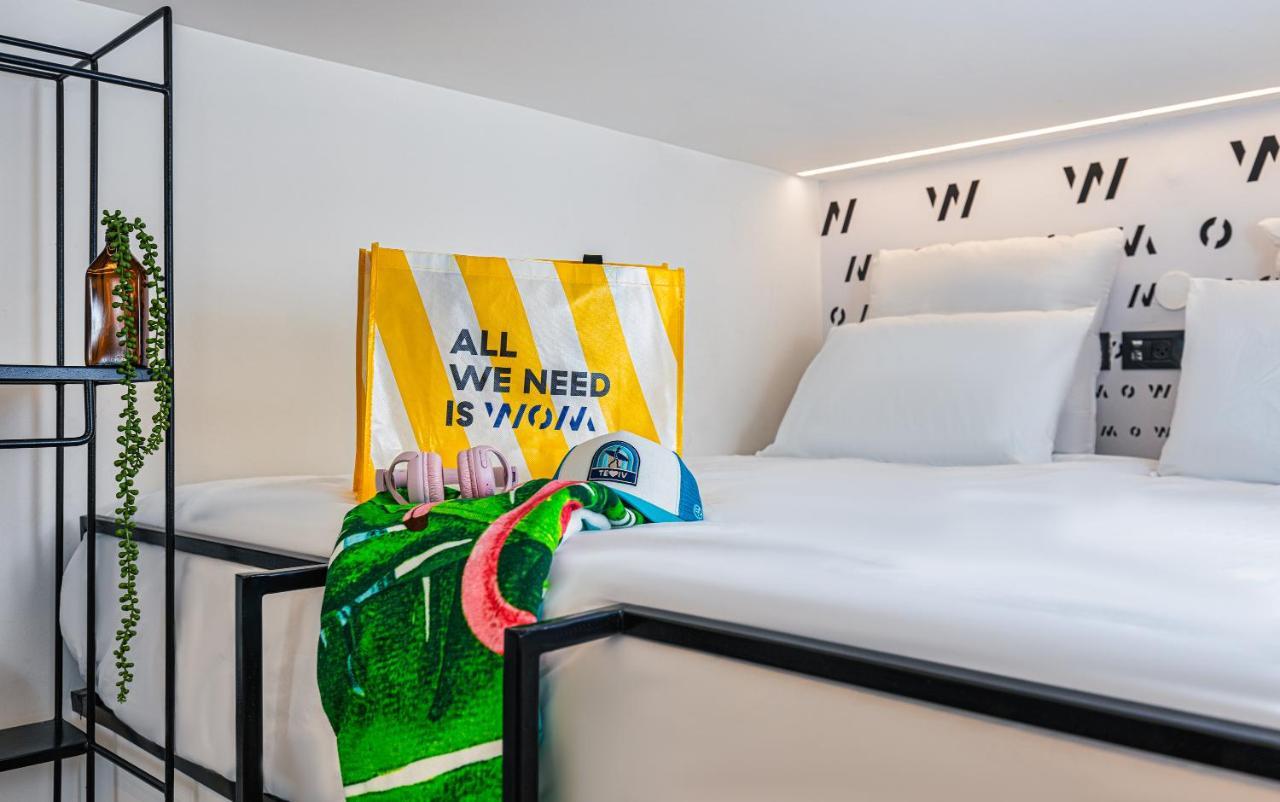 Wom Beach Pod Hotel - A Member Of Brown Hotels Tel Aviv Exteriör bild
